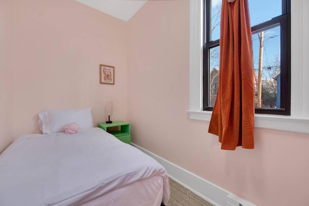 Peachy Paradise In East Rock Near Dt/Yale 纽黑文 外观 照片